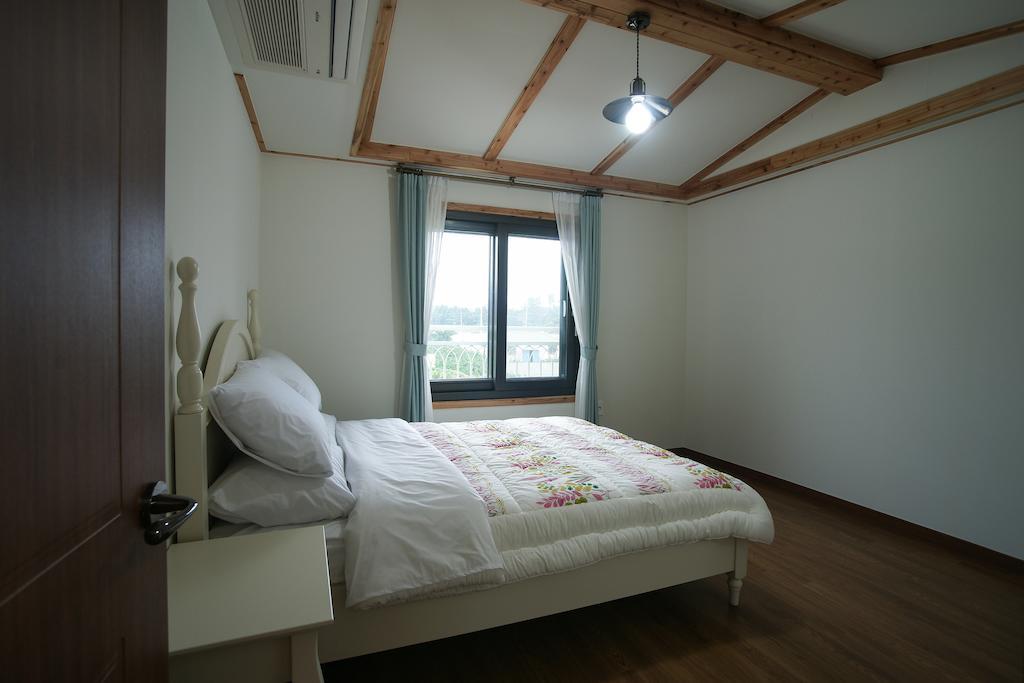 済州市 Baghdad Houseヴィラ 部屋 写真
